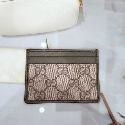 Gucci GG Emblem Leather Card Case