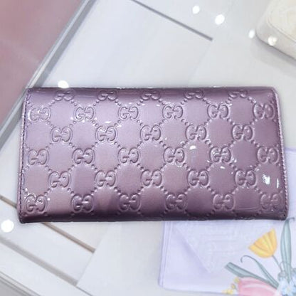 Gucci GG Emblem Patent Leather Continental Wallet Lilac 847210 FAE83 5301