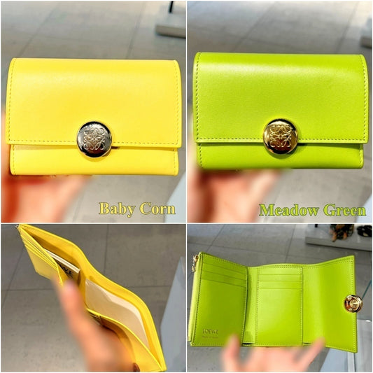 Loewe Pebble Anagram Logo Calf Leather Folding Wallet